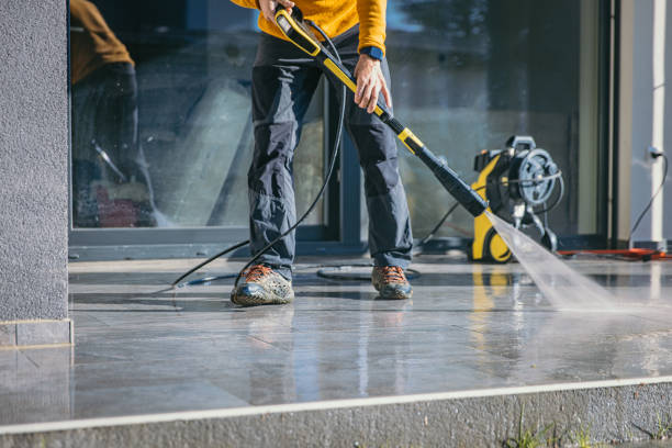 Best Gutter Cleaning and Brightening in Mayfield, PA